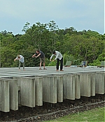 AGVP106-017.jpg